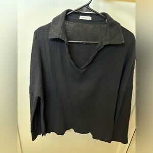 Three quarter sleeve roll up top size small